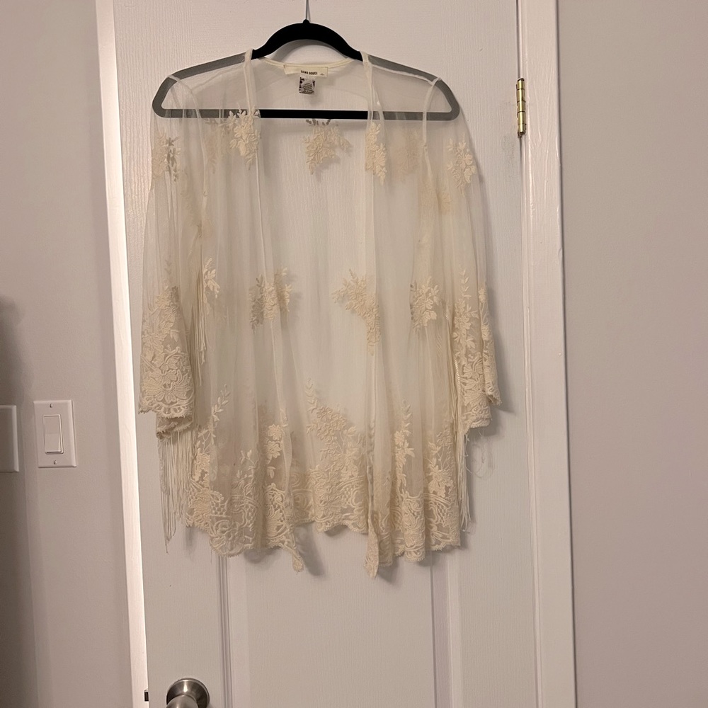 White Floral Lace Kimono